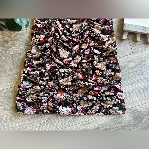 Ultra Flirt Mesh Keyhole Tie Front Ruched Floral Milkmaid Mini Dress. Size S - Picture 4 of 11